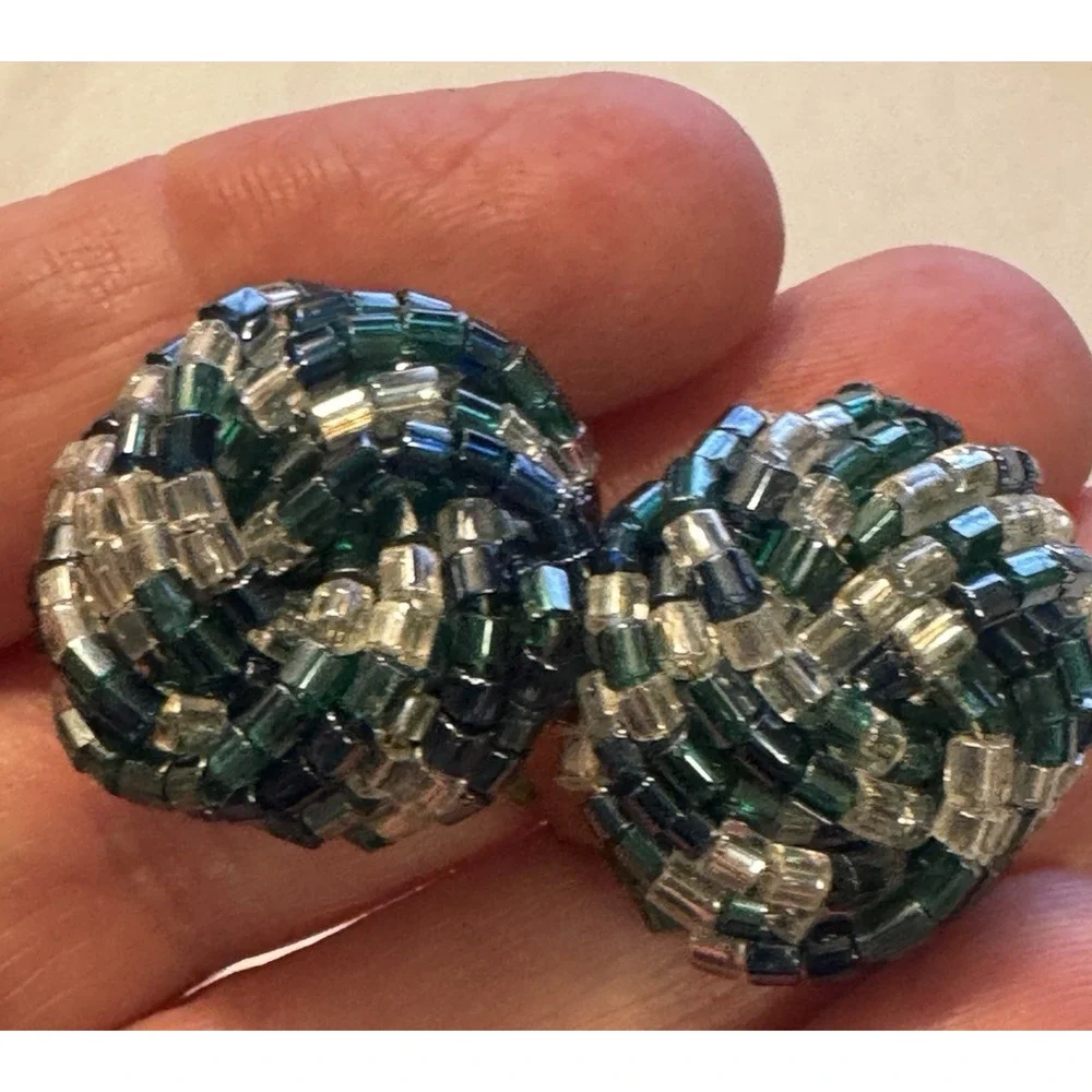 Vintage Teal Navy Blue Glass Beaded Cluster‎ Clip On Button Earrings Woven Domed
